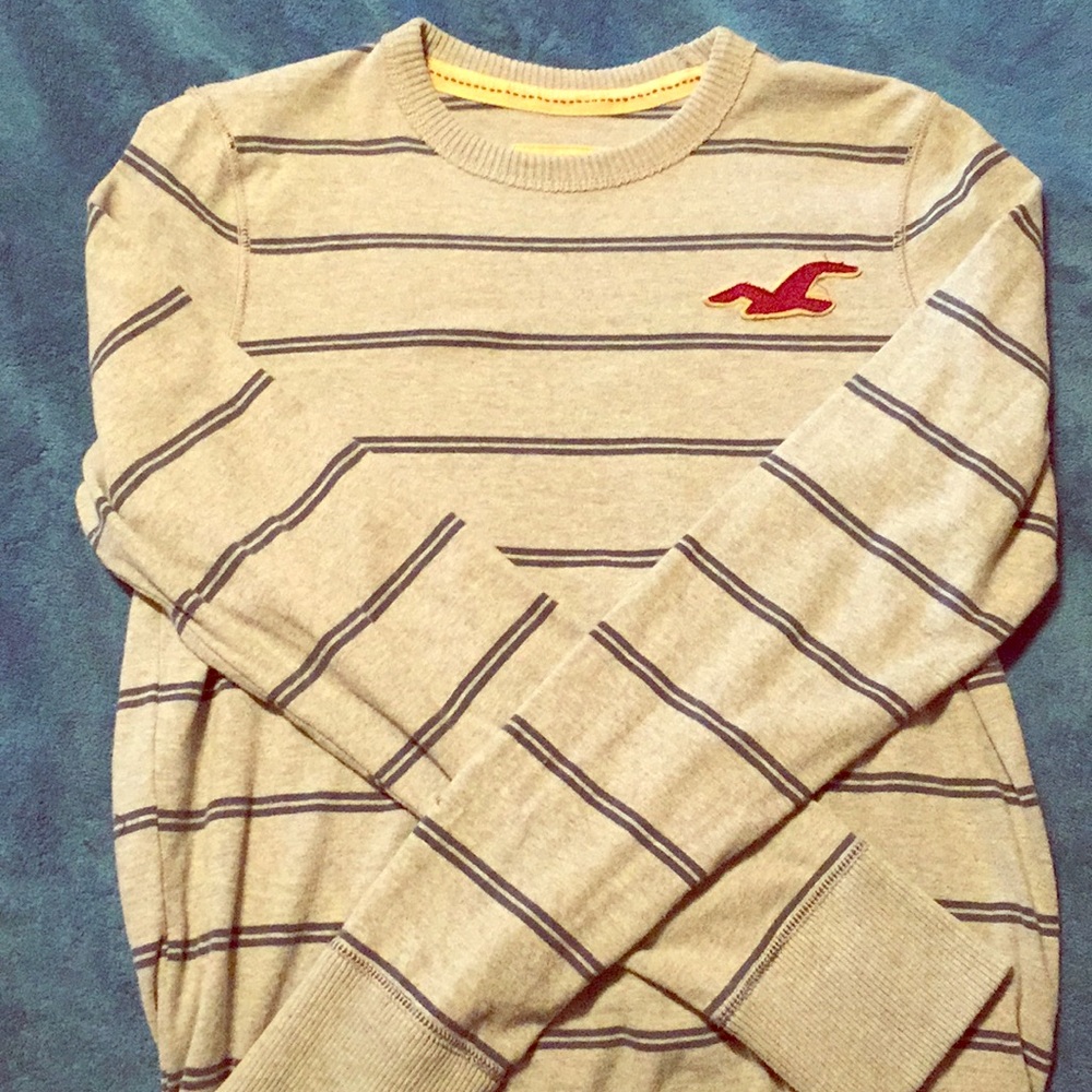 Hollister long sleeve shirt